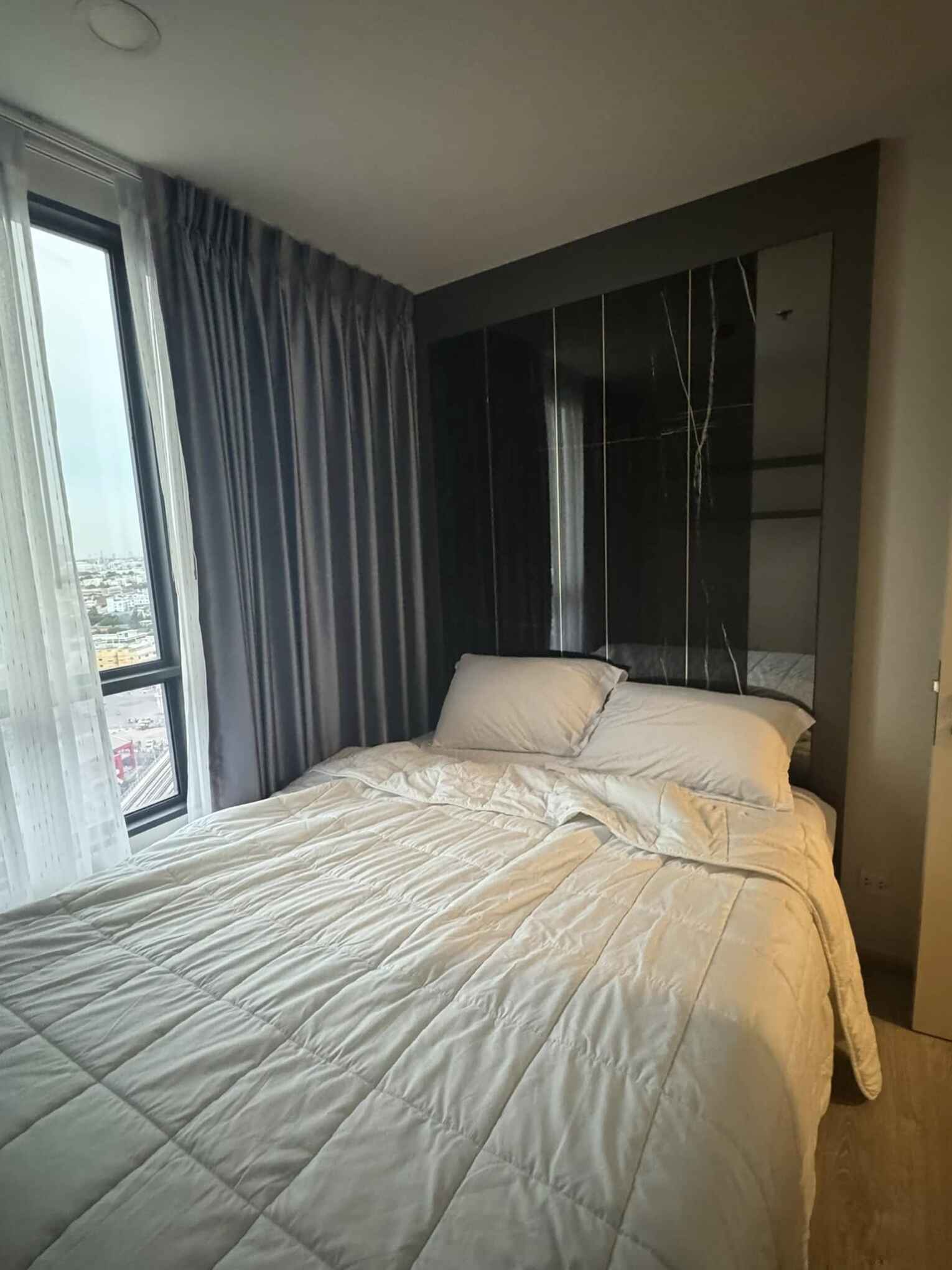 เดอะทรี จรัญสนิทวงศ์ 30