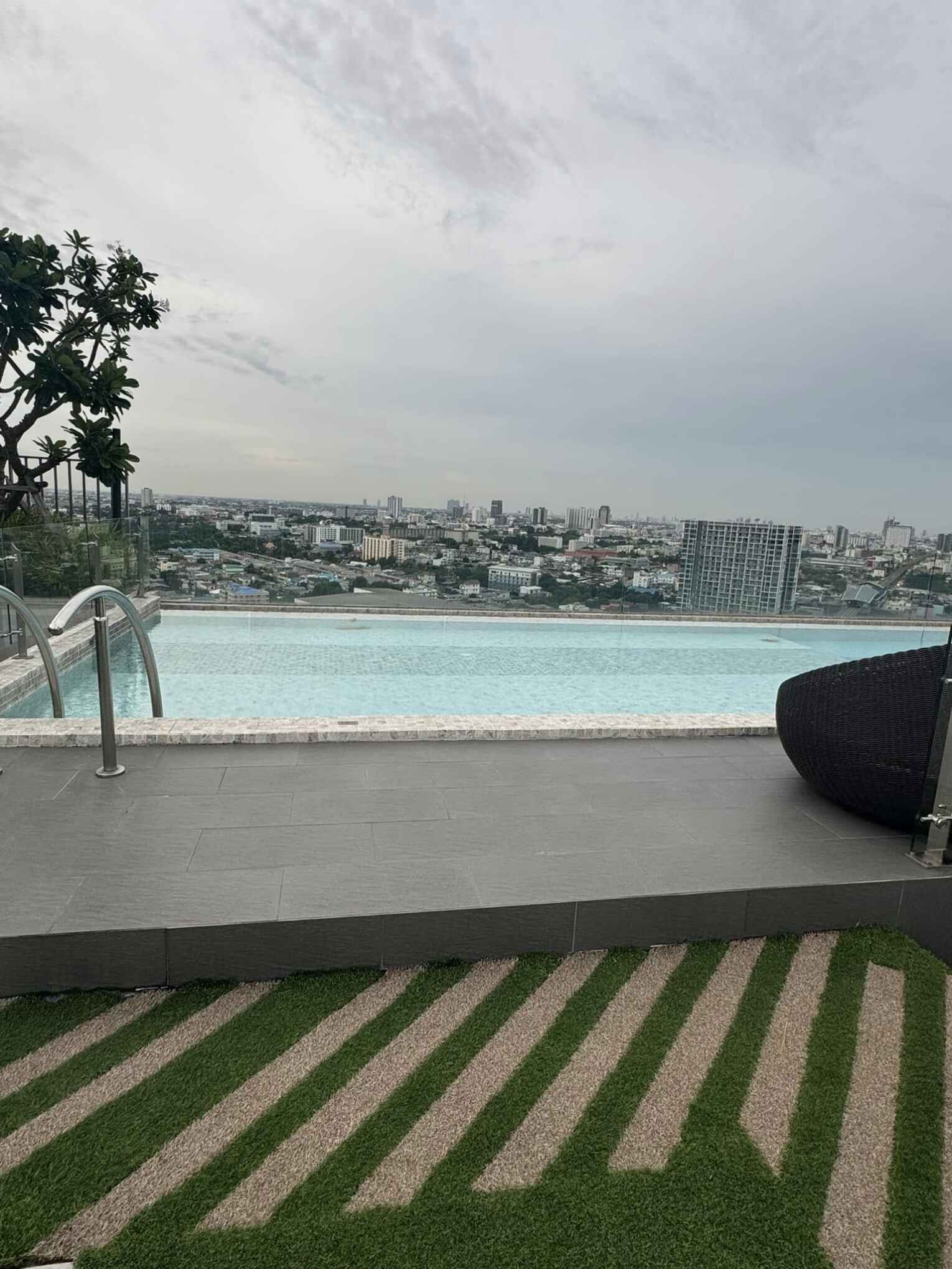 รูปภาพห้อง เดอะทรี จรัญสนิทวงศ์ 30