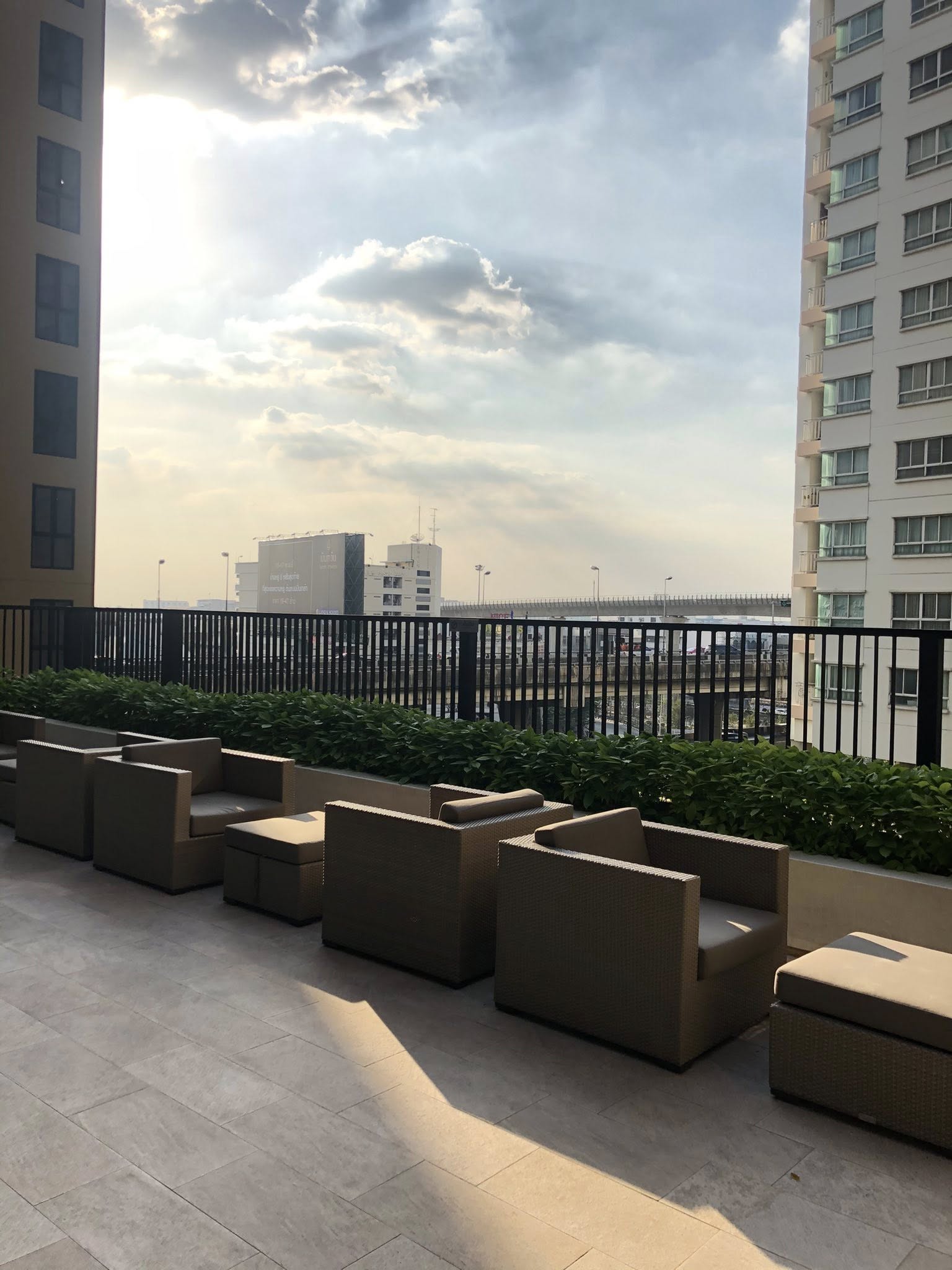 รูปภาพห้อง พลัมคอนโด ปิ่นเกล้า สเตชั่น