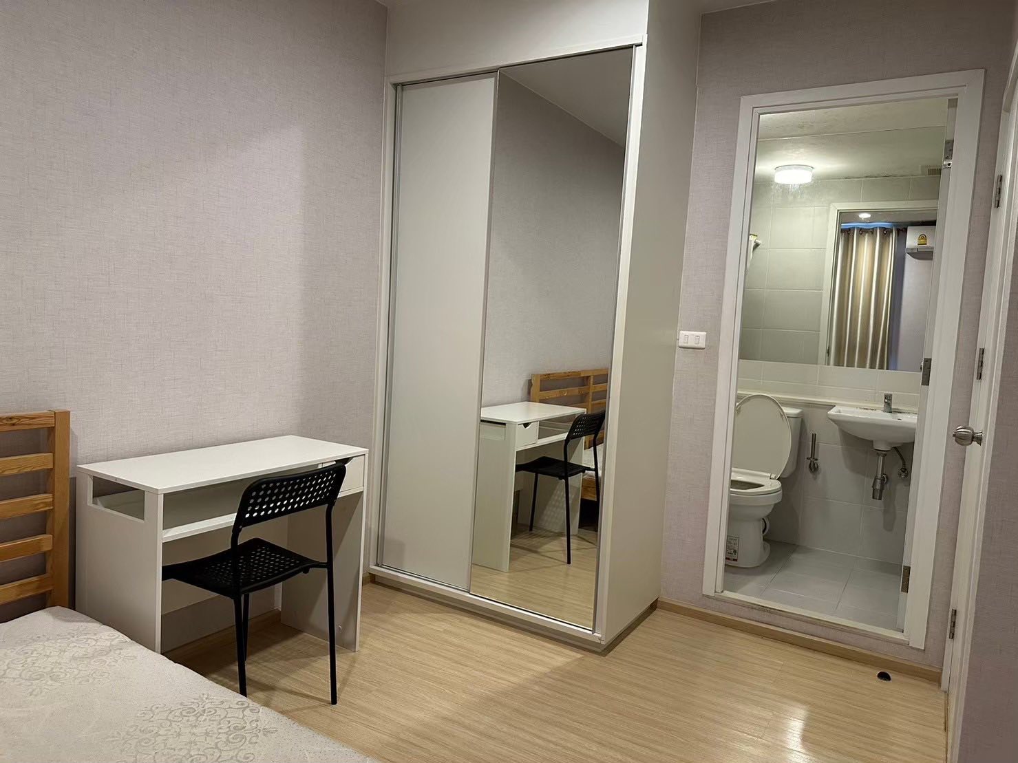 รูปภาพห้อง พลัมคอนโด ปิ่นเกล้า สเตชั่น