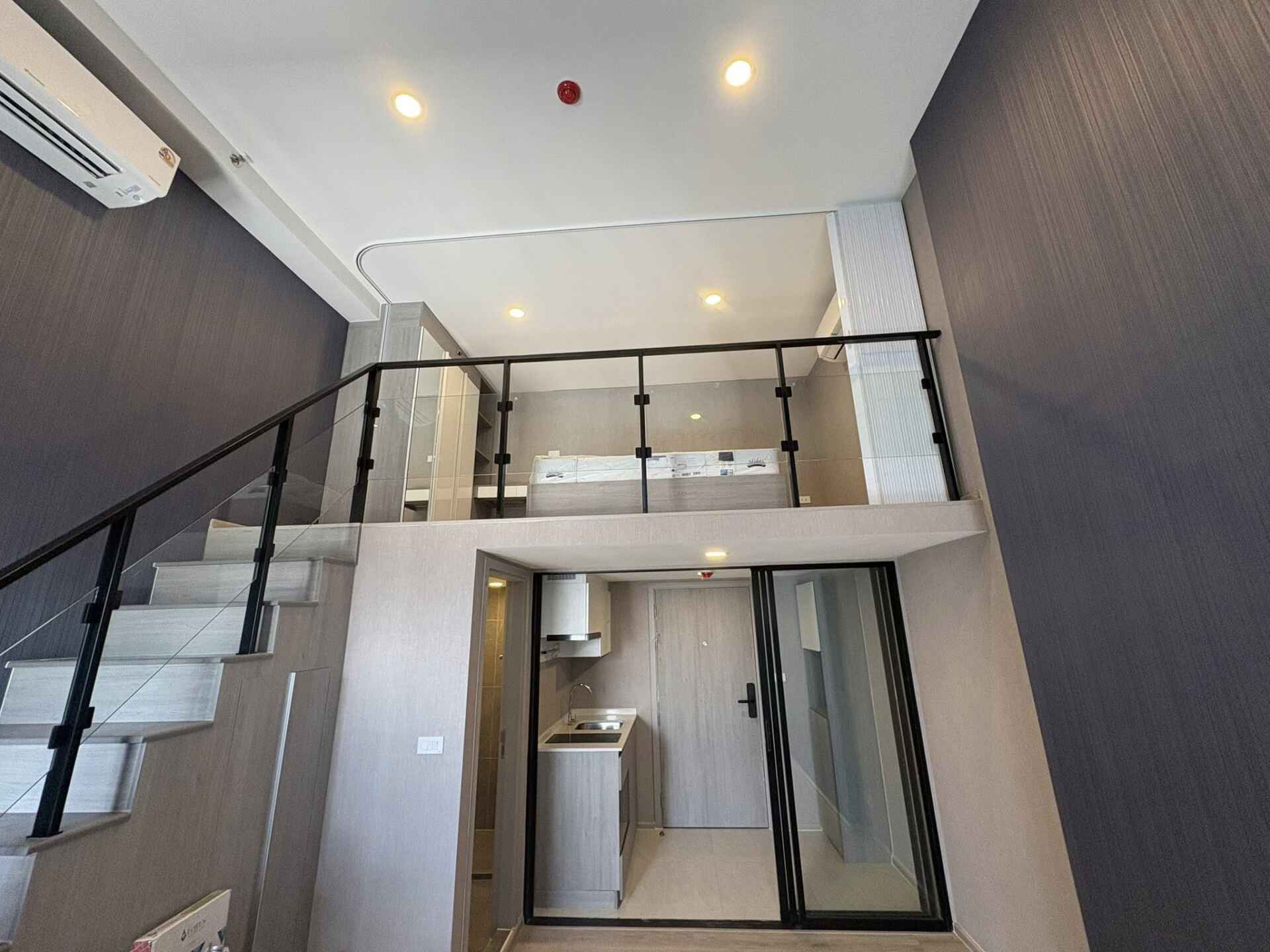 รูปภาพห้อง ออริจิ้น ปลั๊ก แอนด์ เพลย์ สิรินธร สเตชั่น