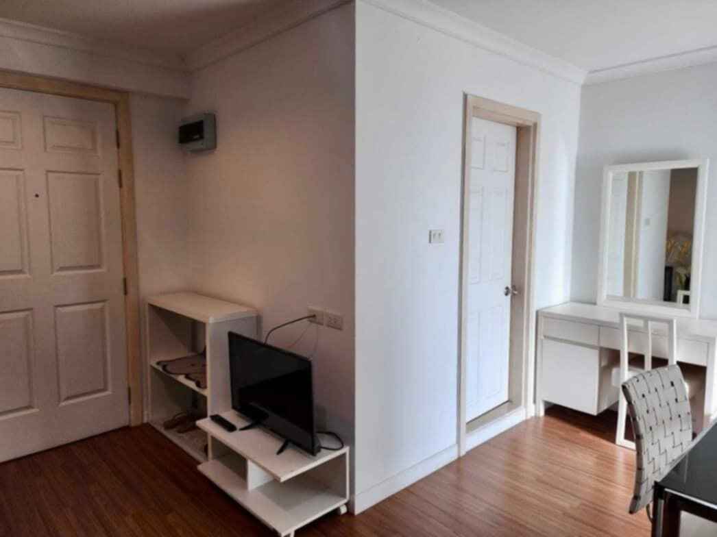 รูปภาพห้อง ลุมพินี สวีท ปิ่นเกล้า 