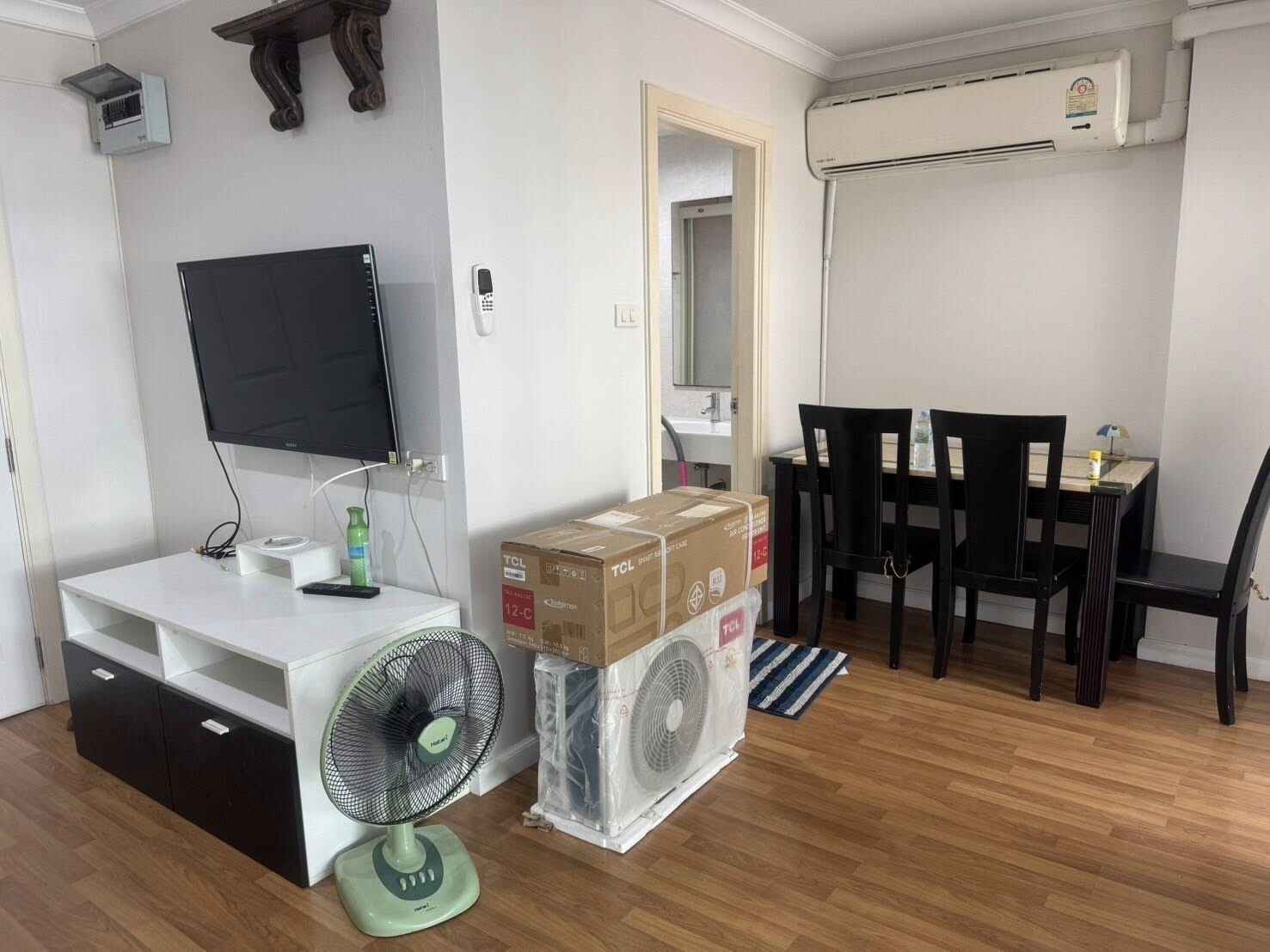 รูปภาพห้อง ลุมพินี สวีท พระราม 8