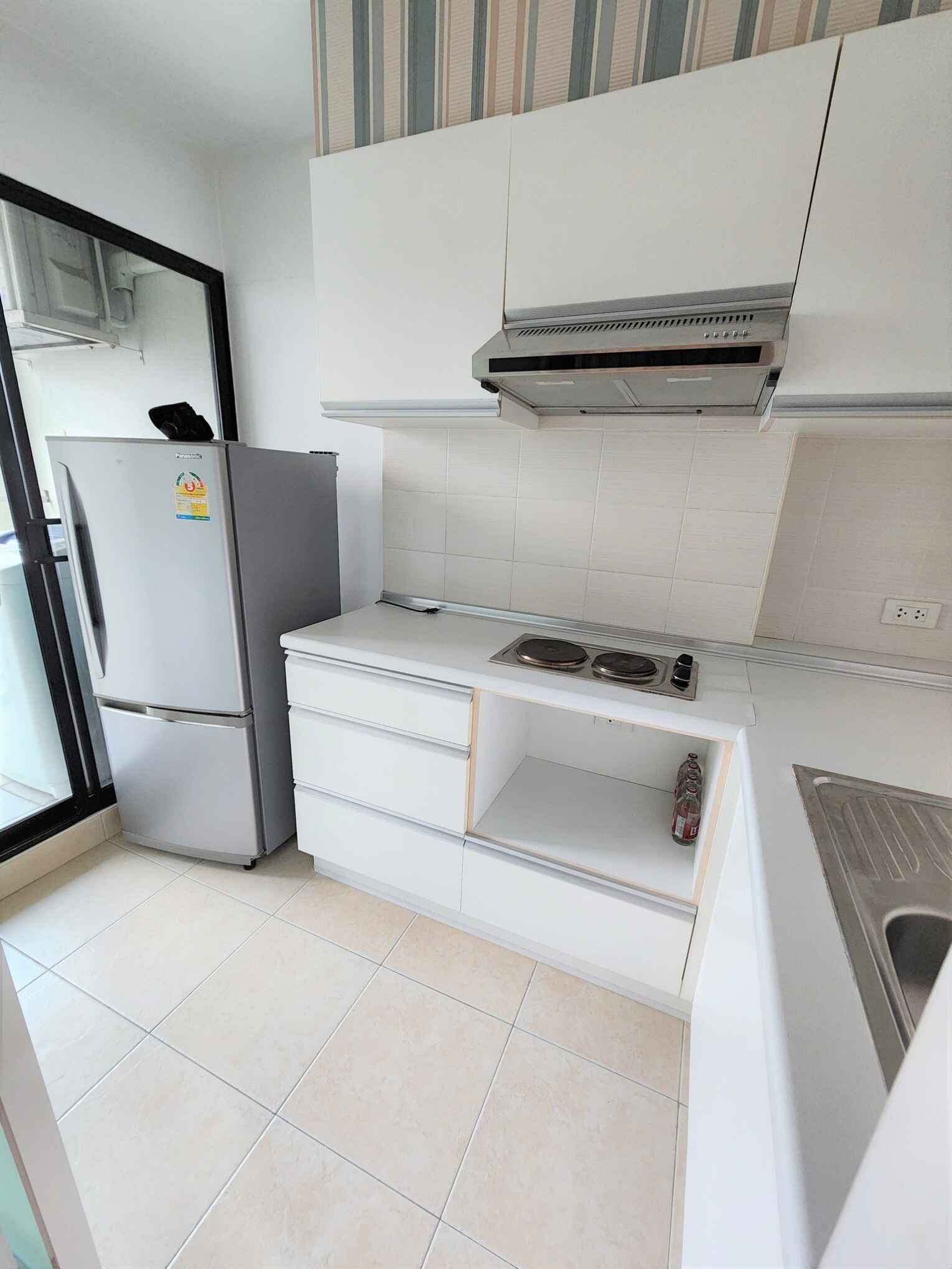 รูปภาพห้อง ลุมพินี สวีท พระราม 8