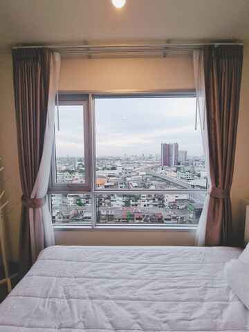 รูปภาพห้อง เดอะ เพรสซิเดนท์ จรัญ - แยกไฟฉาย สเตชั่น