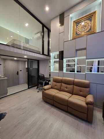 ออริจิ้น ปลั๊ก แอนด์ เพลย์ สิรินธร สเตชั่น